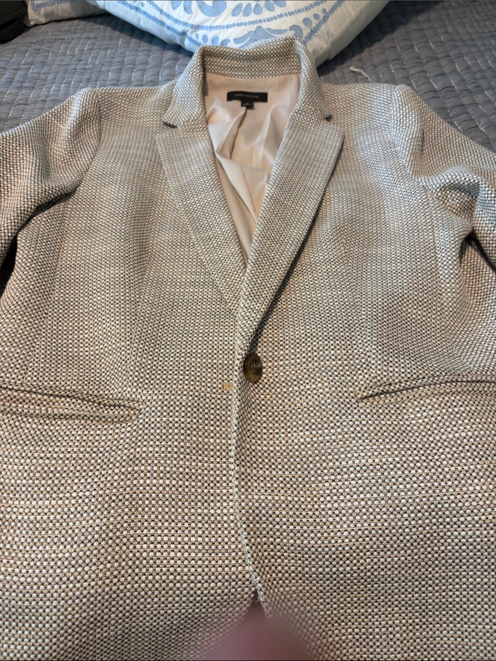 Women’s Ann Taylor Textured Light Gray Single-Breasted Blazer